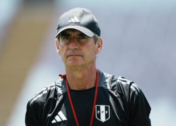 «Hay que seguir peleando», dice Óscar Ibáñez tras derrota 1-0 de Perú ante Venezuela