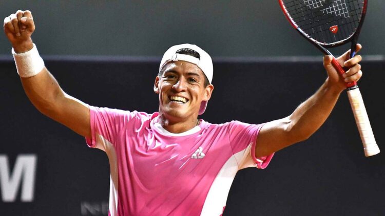 Báez elimina a Navone y avanza en defensa del título del ATP 500 de Rio