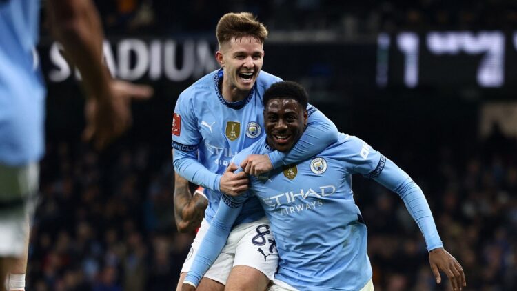 Manchester City se da un festín ante el Salford en la Copa inglesa (8-0)