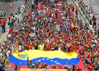 Chavismo convoca a manifestación paralela a protesta opositora en Venezuela