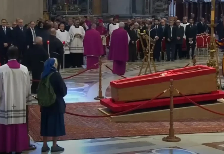 Sor Geneviève, la monja amiga del papa Francisco/VaticanNews