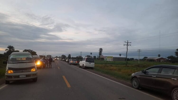Productores de San Julián levantan bloqueo y dan cuarto intermedio de una semana