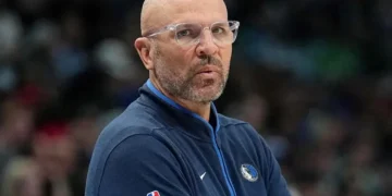 Entrenador de Dallas de la NBA se une al grupo de propietarios del Everton