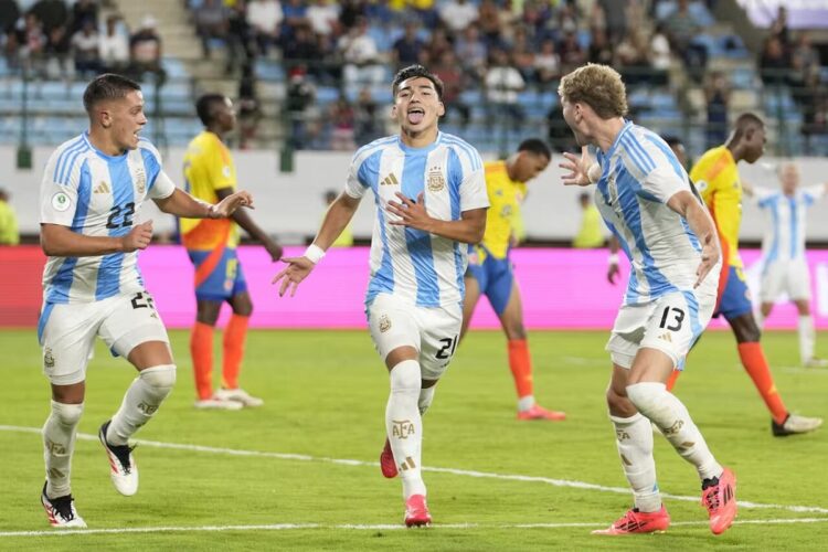 Argentina gana plaza en el Mundial Sub-20 al vencer 1-0 a Colombia