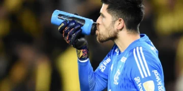 Jugadores del Flamengo a salvo tras un intento de asalto con disparos