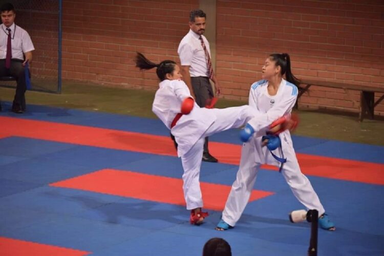 Santa Cruz recibe el tercer Grand Prix Nacional de karate con 300 deportistas