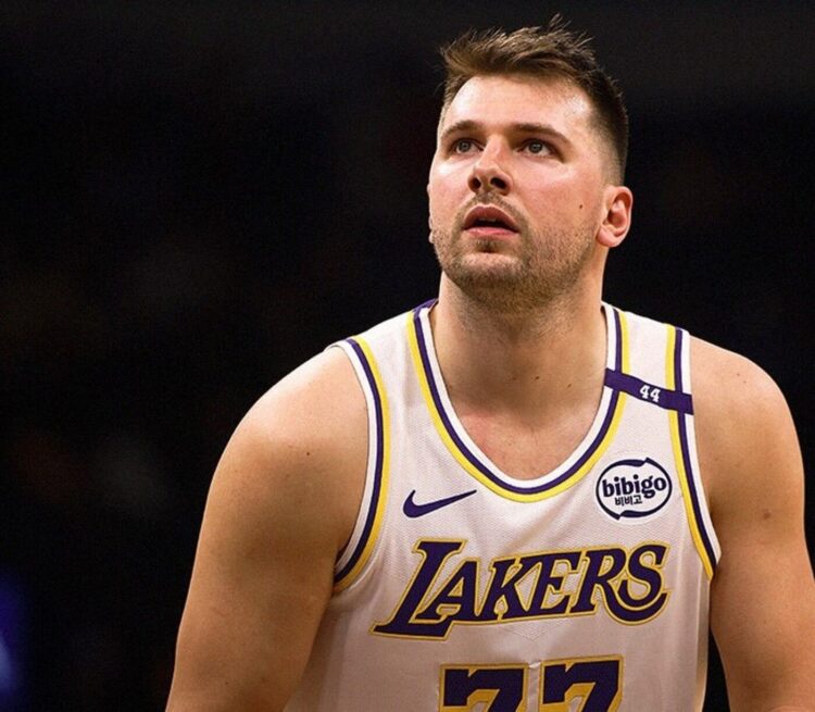Los ‘Lakers’ de Dončić arrollan a ‘Thunder’ en un aviso para los playoffs