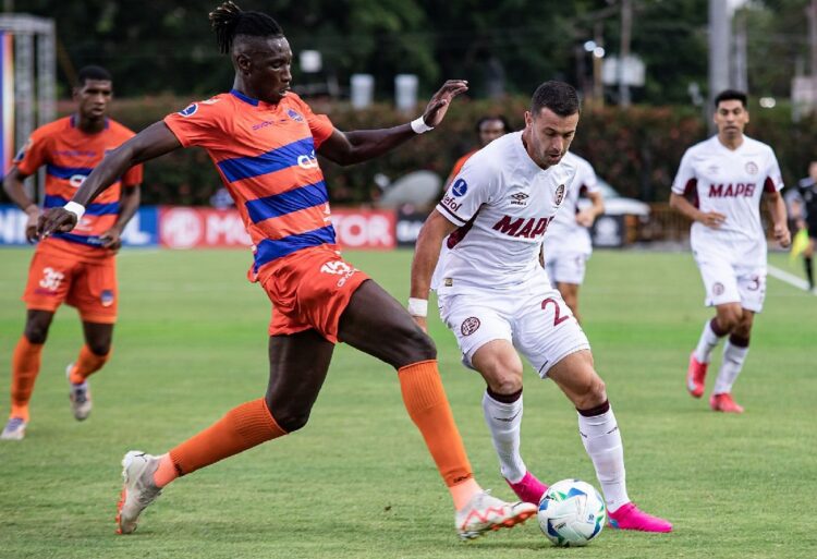 Las localías siguen sin pesar en la Sudamericana y Lanús rescata un empate