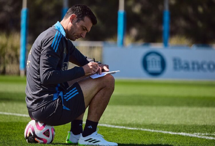 Scaloni dice que horario del partido contra Colombia ‘no ayuda al espectáculo’