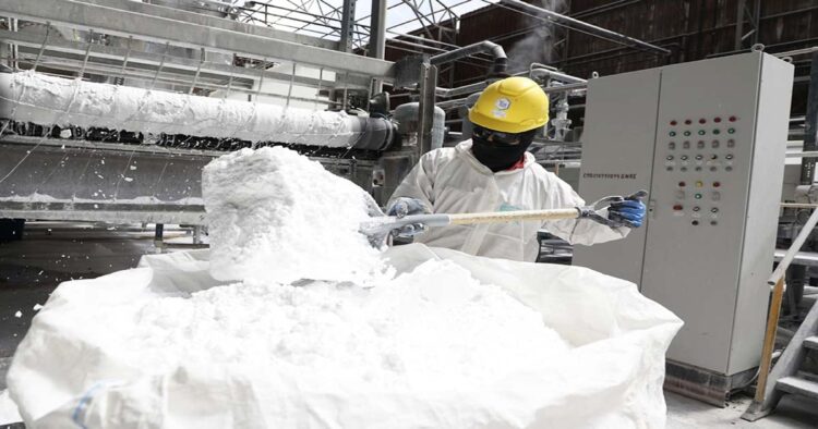 Las plantas en Uyuni y Coipasa inician obras en agosto