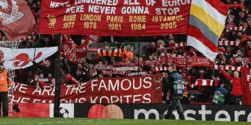 Anfield se prepara para coronar campeón al Liverpool