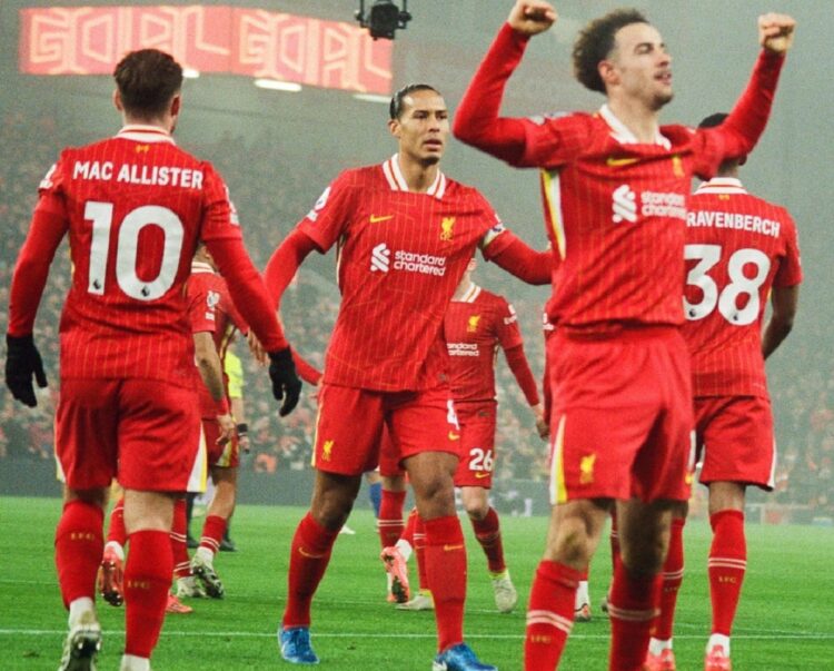Líder Liverpool ante la sorpresa Nottingham Forest en la 21ª fecha de la Premier