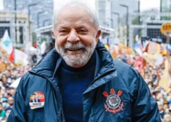 Lula realiza donación para ayudar al Corinthians a pagar deuda millonaria