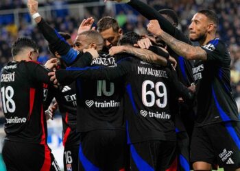 El Lyon acelera para jugar la próxima Liga de Campeones