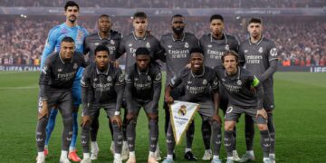 El Real Madrid con Alaba ante el Arsenal de Saka