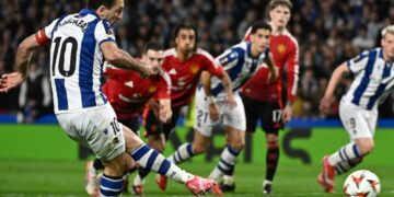 Real Sociedad salva un empate ante Manchester United en Europa League