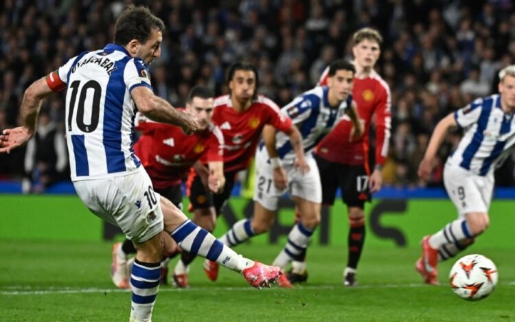 Real Sociedad salva un empate ante Manchester United en Europa League