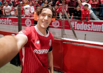 Toluca vence a Santos y amenaza liderato del América en el Clausura mexicano
