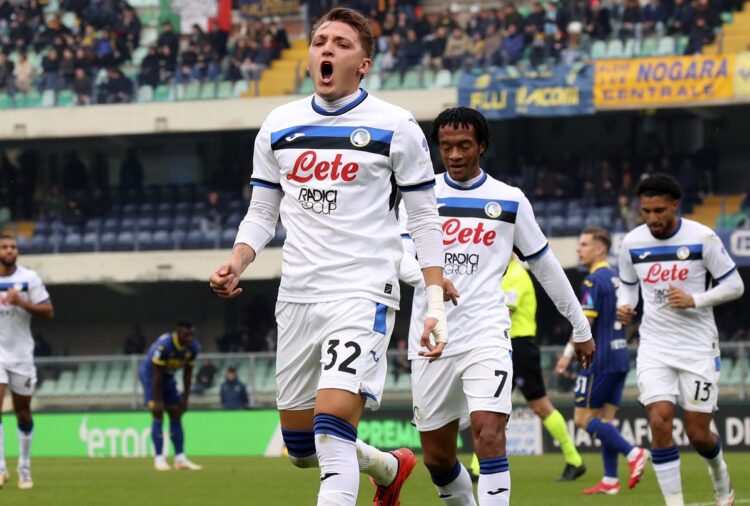 Atalanta golea 5-0 a Verona con cuatro dianas de Retegui