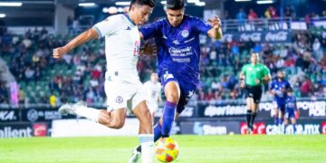 Benedetti da empate a Mazatlán ante Cruz Azul en el fútbol mexicano