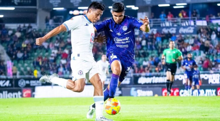 Benedetti da empate a Mazatlán ante Cruz Azul en el fútbol mexicano