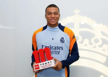 Elegido mejor jugador de septiembre, Mbappé dice estar ‘muy feliz’