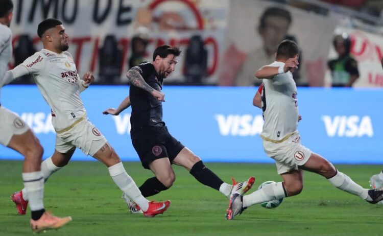 Lima ovaciona a Messi en triunfo por penales de Inter Miami ante Universitario