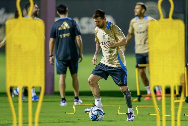 El 10 está de vuelta: Messi reaparece con Argentina frente a Venezuela