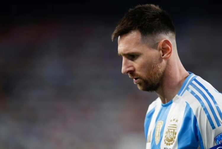 Messi, lesionado, es baja para los partidos de Argentina ante Uruguay y Brasil