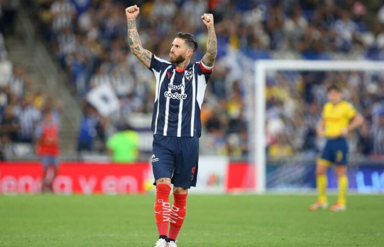 Monterrey vence a América y Toluca asegura el liderato del fútbol mexicano