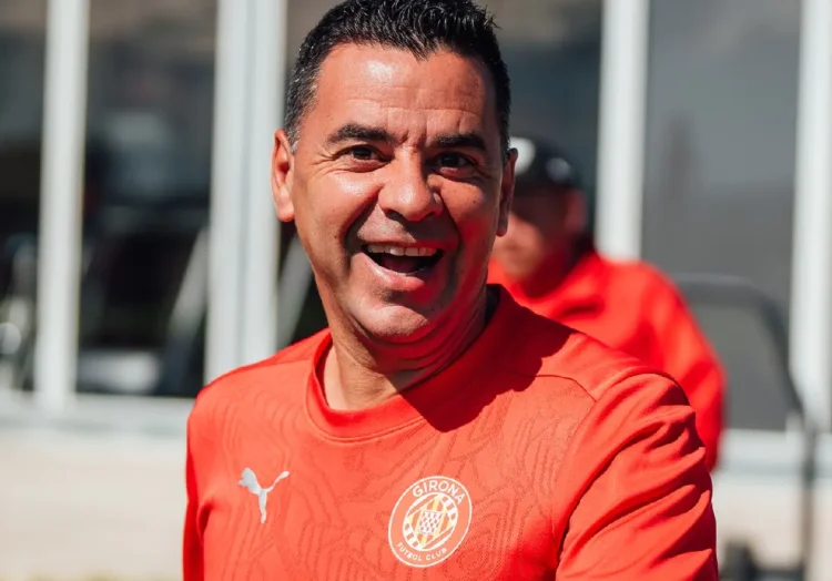 El DT del Girona vuelve a los entrenamientos tras sufrir una trombosis
