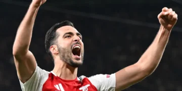 «El Arsenal puede ganar a cualquiera», opina Merino pese a derrota ante PSG