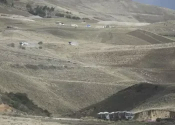 mineros_peru.jpg