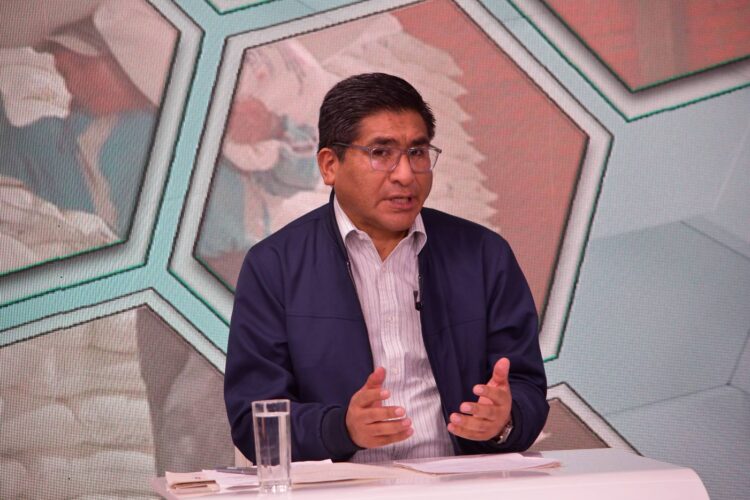 Gobierno defiende disposición confiscatoria y dice que protege el abastecimiento
