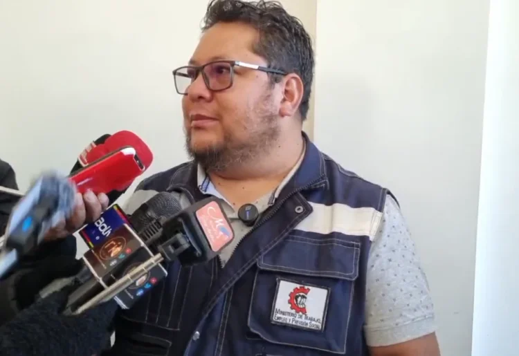 Ministro de Trabajo sobre la crisis: no es tan crítica como se cree