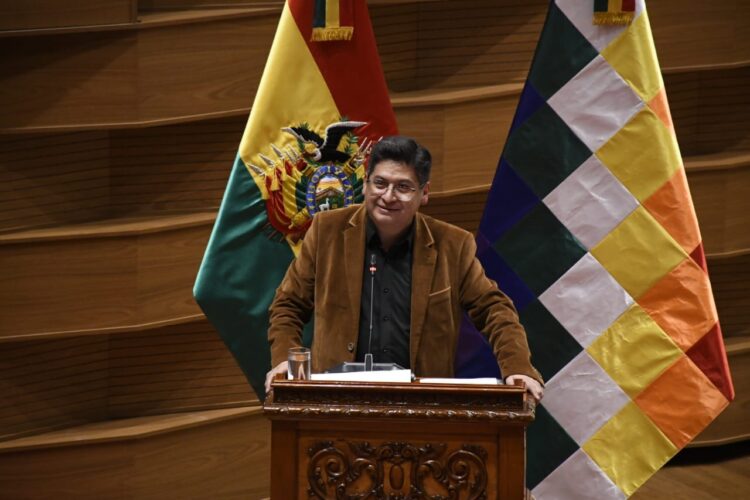 Montenegro: Por todo lado hemos sido atacados, pero seguimos de pie
