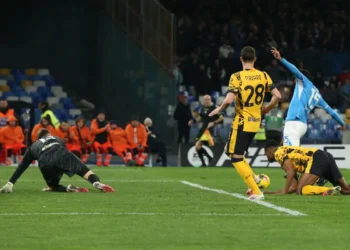 Napoli e Inter jugarán sus partidos por el título el próximo viernes