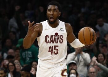 Los Cavaliers igualan su récord de 15 victorias en la NBA