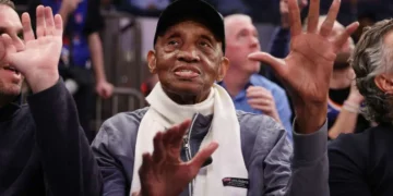 Barnett, doble campeón de la NBA con Knicks, fallece a los 88 años