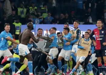 Nápoles gana la liga italiana por cuarta vez en su historia