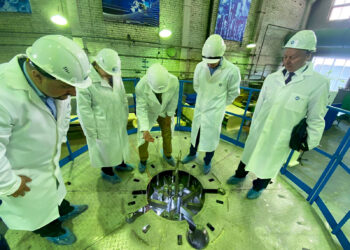 Rusia completa primer lote de combustible nuclear para reactor en Bolivia
