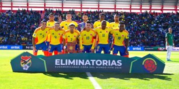 Colombia cae en El Alto, pero se aferra al techo de la eliminatoria
