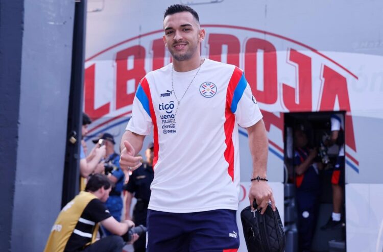 Oviedo, delantero de Bolívar, será titular en El Alto
