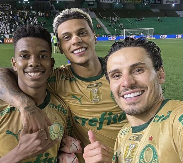 Semáforo del Brasileirao: Palmeiras golea y se pone a un punto del líder Botafogo