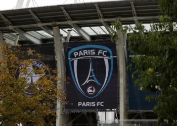 ¿Puede la familia más rica de Europa crear una rivalidad en el fútbol parisino?