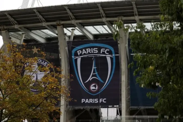 ¿Puede la familia más rica de Europa crear una rivalidad en el fútbol parisino?