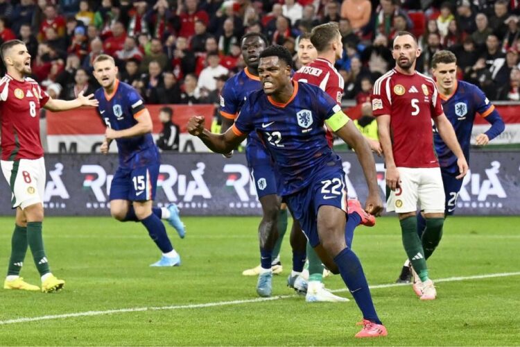 Países Bajos salva un empate en Hungría pese a la expulsion de van Dijk