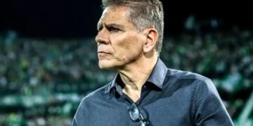 Brasileño Paulo Autuori, nuevo DT del Sporting Cristal de Perú