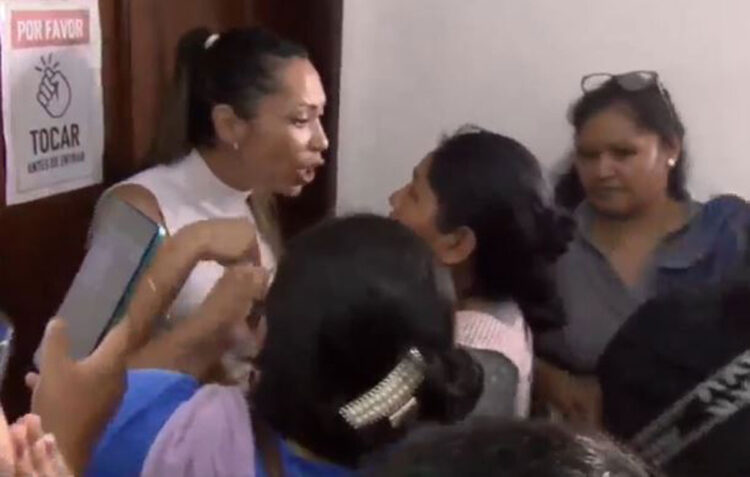 peleas_concejo.jpg