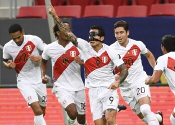 Lapadula lidera nómina de Perú para partidos ante Uruguay y Brasil